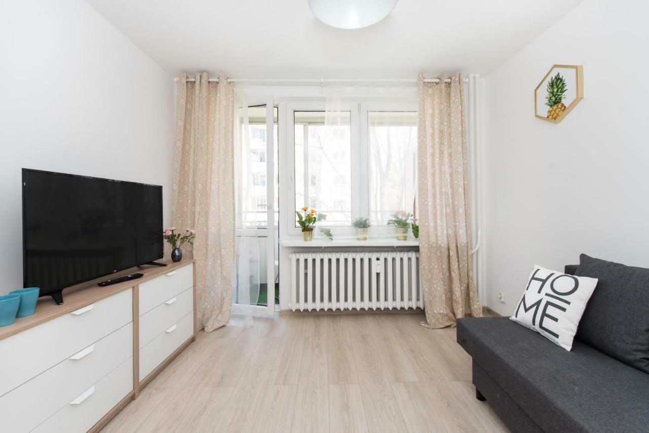 Superapart Luzycka 10 Варшава Екстер'єр фото